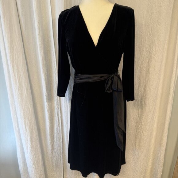 AB Studio Black Velvet Midi Dress Size L Satin Sash 3/4 Sleeve V-Neck Holiday - Picture 12 of 12